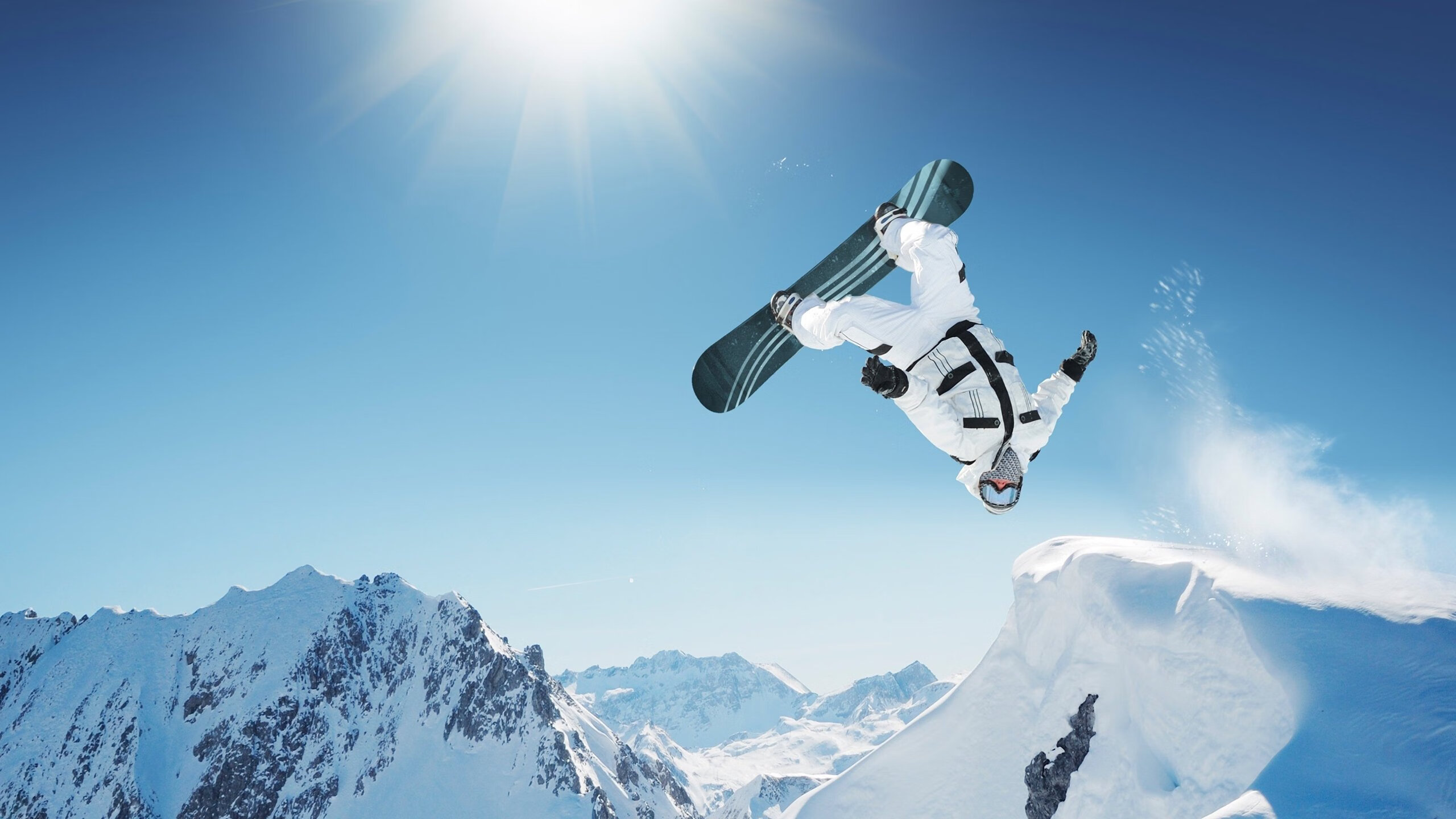 “亚戈·卡尔曼的精准传球与进攻视野，成就阿根廷美洲狮队的制胜法宝”